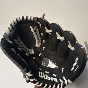 Wilson T-Ball 10" Leather Glove Left Hand Throw Black/White MLB Logo MPN
